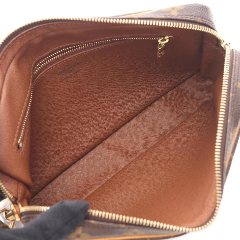 LOUIS VUITTON Brown Monogram Leather Clutch Bag - Picture 3 of 9